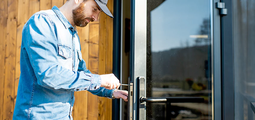 Frameless Glass Storefront Door Locks Replacement in Exeter, CA